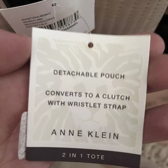 Anne Klein brand 2 in 1 Purse - Picture 6 of 6
